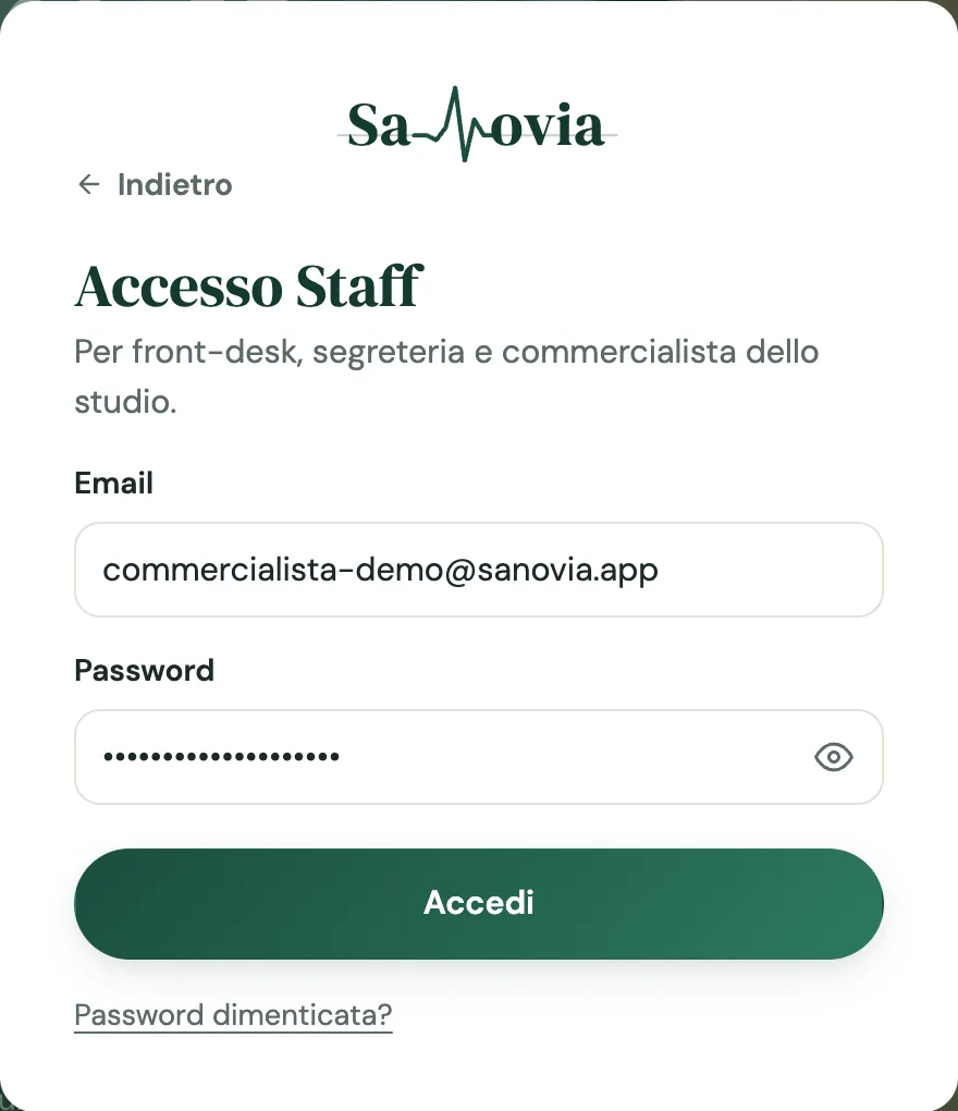 La finestra Accesso Staff con email e password del commercialista e il pulsante Accedi
