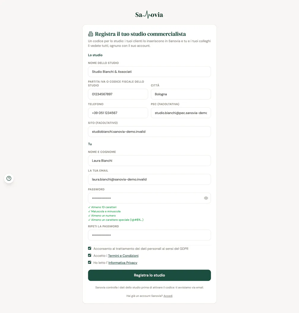 Il modulo Registra il tuo studio commercialista con i dati dello studio, i dati personali, la password e i tre consensi