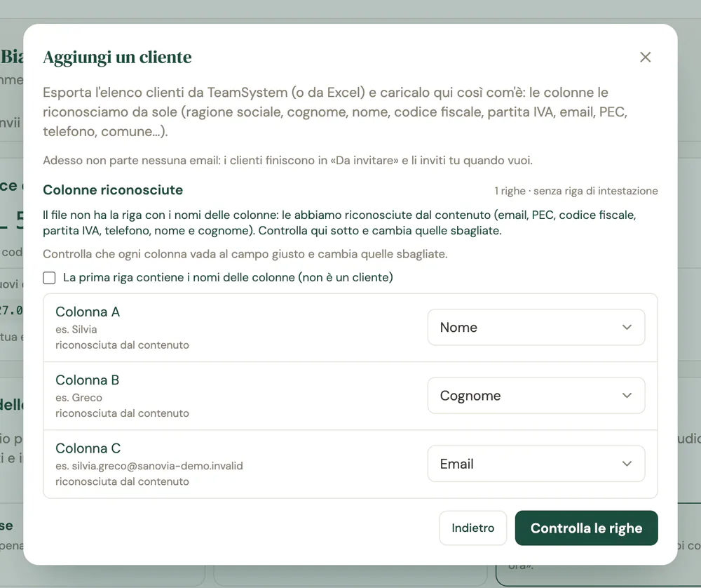 La finestra di import con le colonne riconosciute dal contenuto, il menu per cambiarle e il pulsante Controlla le righe