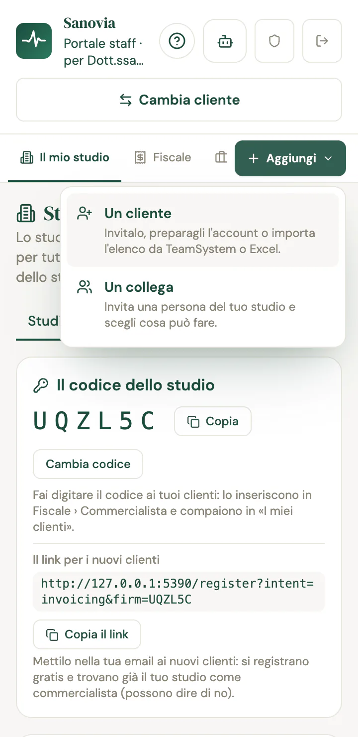 Il portale staff su telefono con il menu Aggiungi aperto e le voci Un cliente e Un collega
