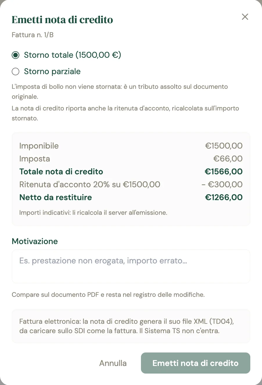 La finestra Emetti nota di credito per la fattura 1/B con storno totale o parziale, il riepilogo con ritenuta ricalcolata e netto da restituire e il campo Motivazione