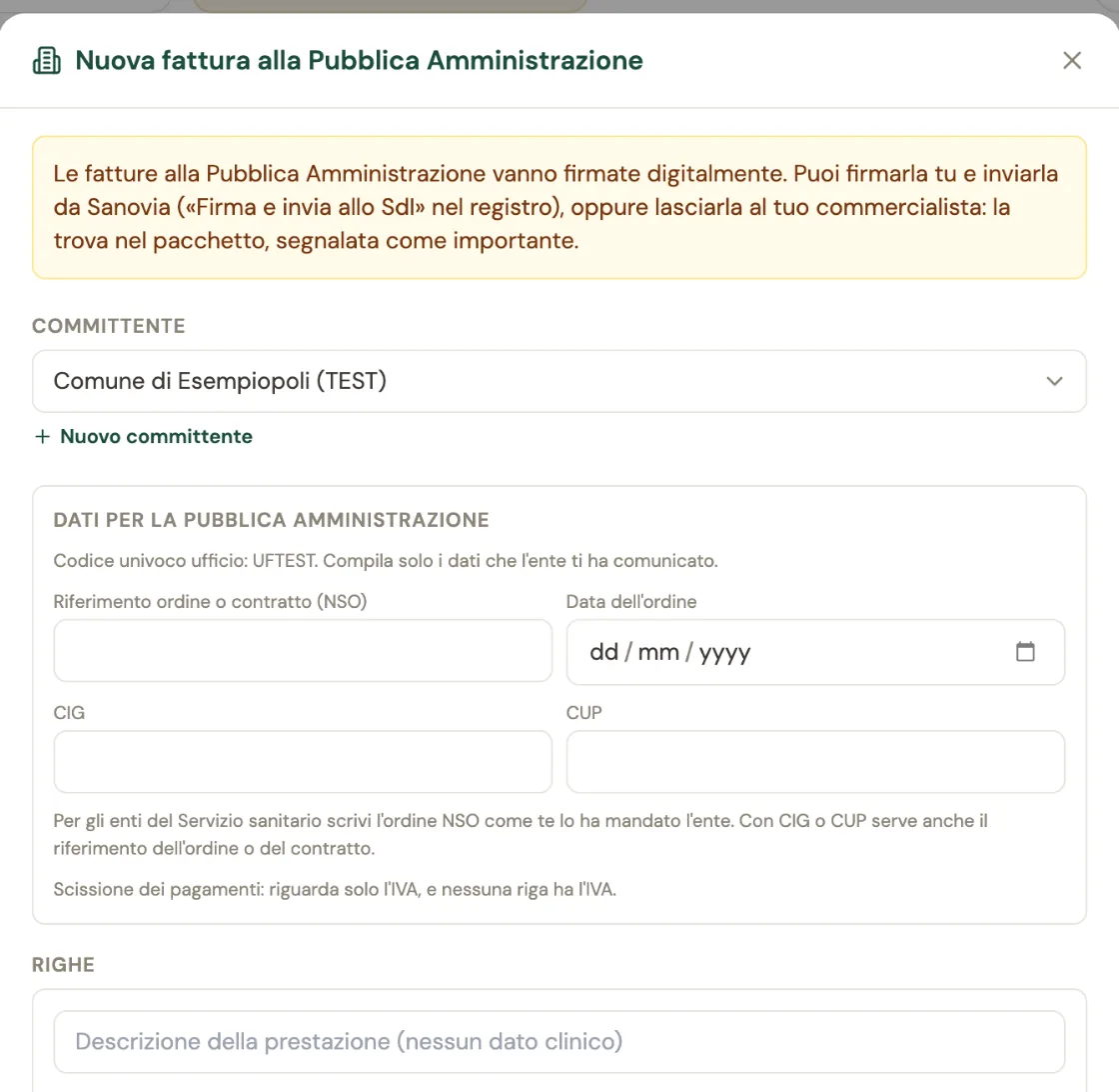 Il modulo Nuova fattura alla Pubblica Amministrazione con l'avviso sulla firma digitale, il committente Comune di Esempiopoli, il codice univoco ufficio e i campi Riferimento ordine o contratto NSO, Data dell'ordine, CIG e CUP