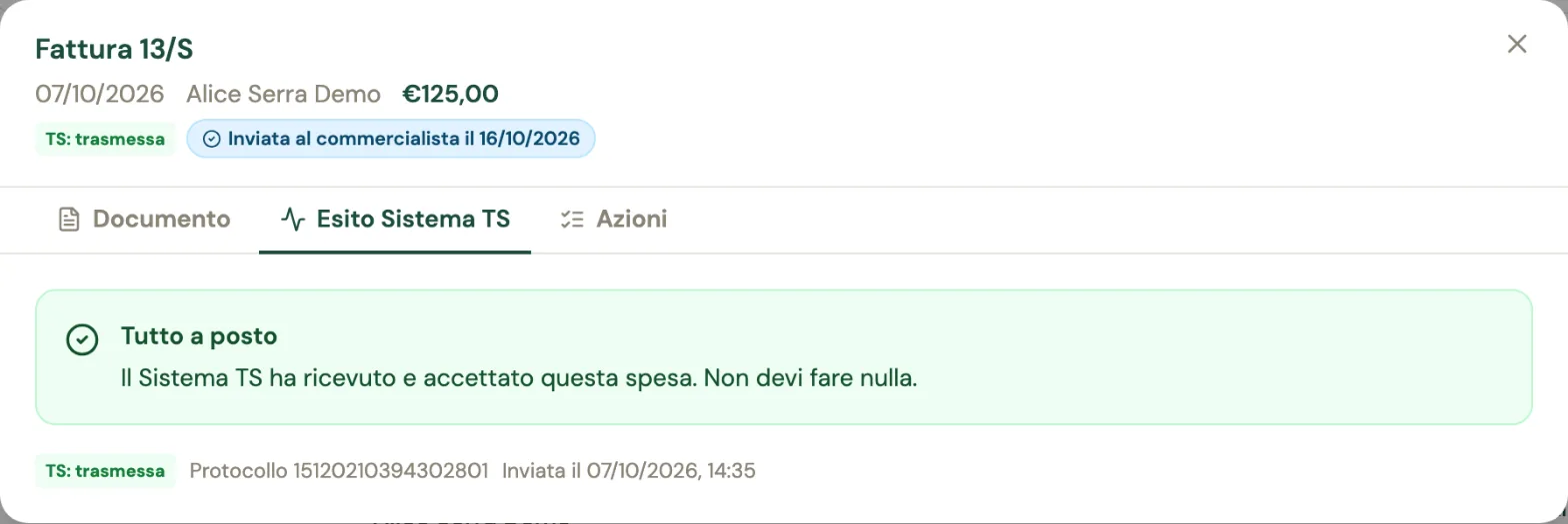 La scheda Esito Sistema TS della fattura 13/S: Tutto a posto, il Sistema TS ha ricevuto e accettato questa spesa, con il numero di protocollo e la data di invio